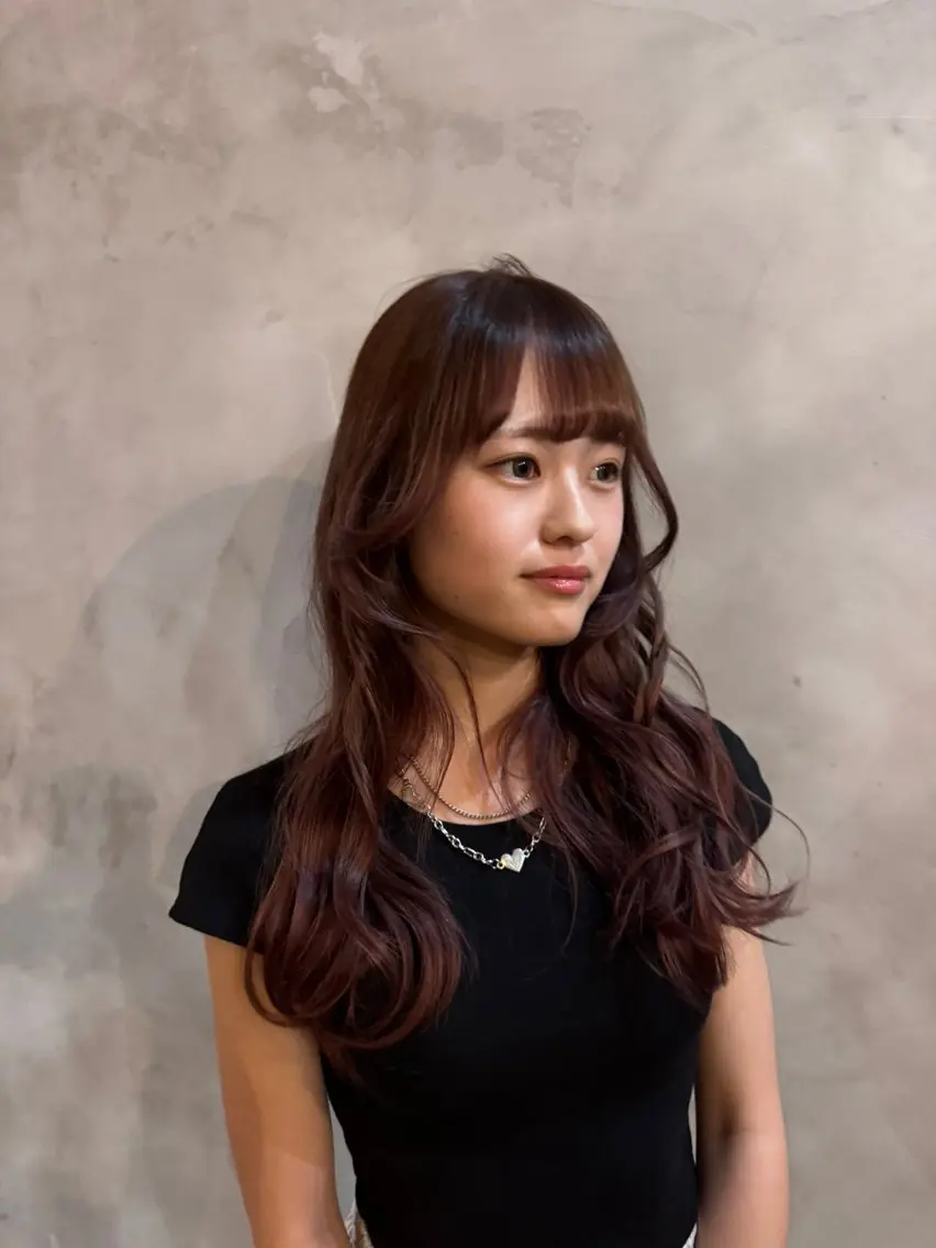 セミロング ヘアカラー 🦢パーマモデル 様募集中🦢AI🫧のヘアスタイル