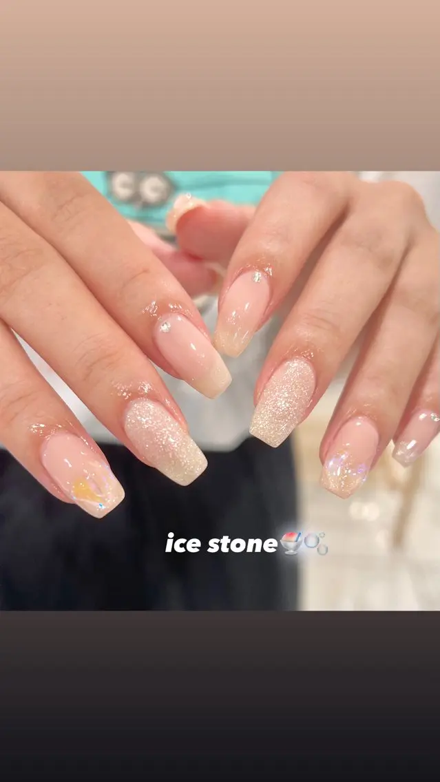 ネイル オーロラネイル クリアネイル ハンドネイル 🎀チーク/ちゅるん 🫧chisa🎀のネイルデザイン