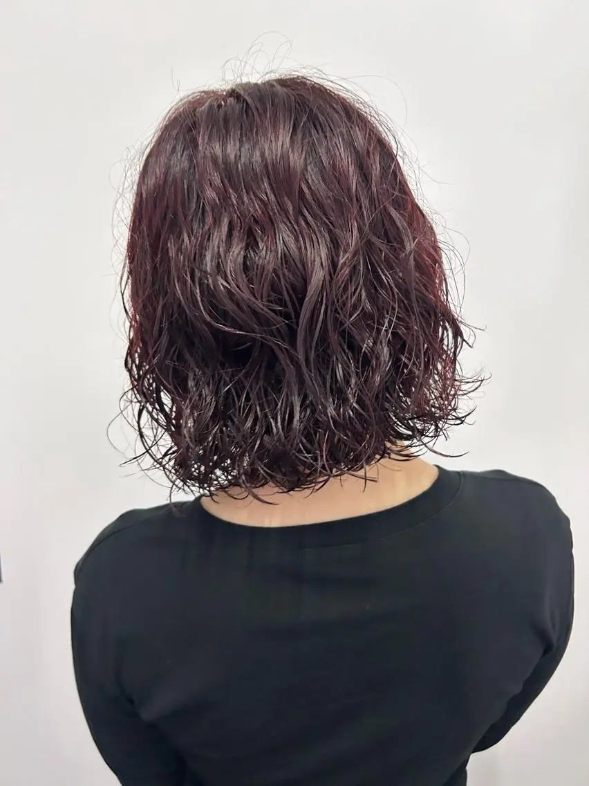 ミディアム カラー パーマ ミディアムパーマ カット パーマ トリートメント ひかり HAZELのヘアスタイル