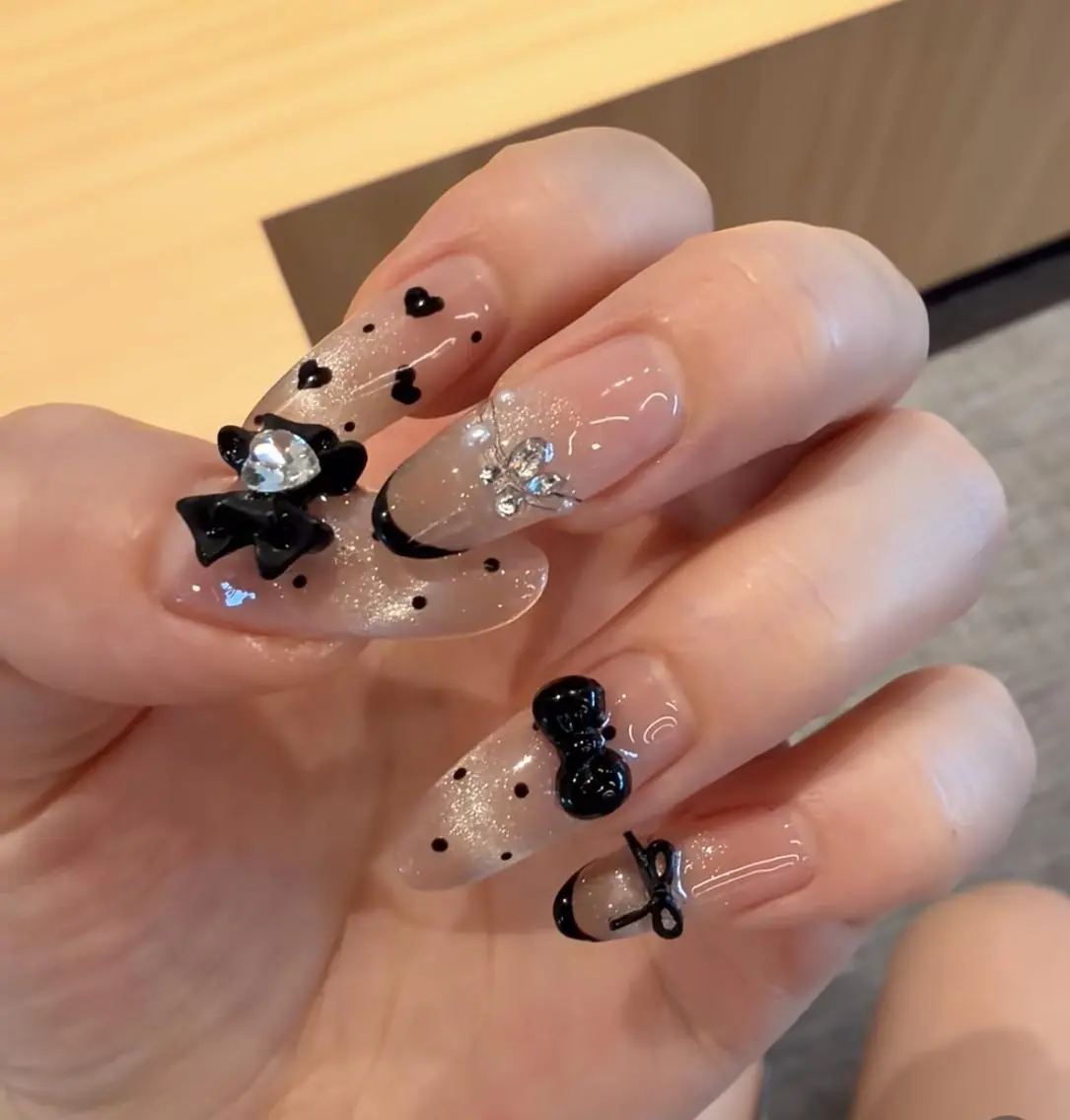 ネイル ハンドネイル Pure&Rich Nailのネイルデザイン