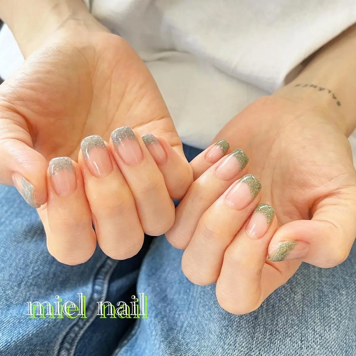 ネイル フレンチネイル ラメ(グリッター) シンプルネイル miel nailのネイルデザイン