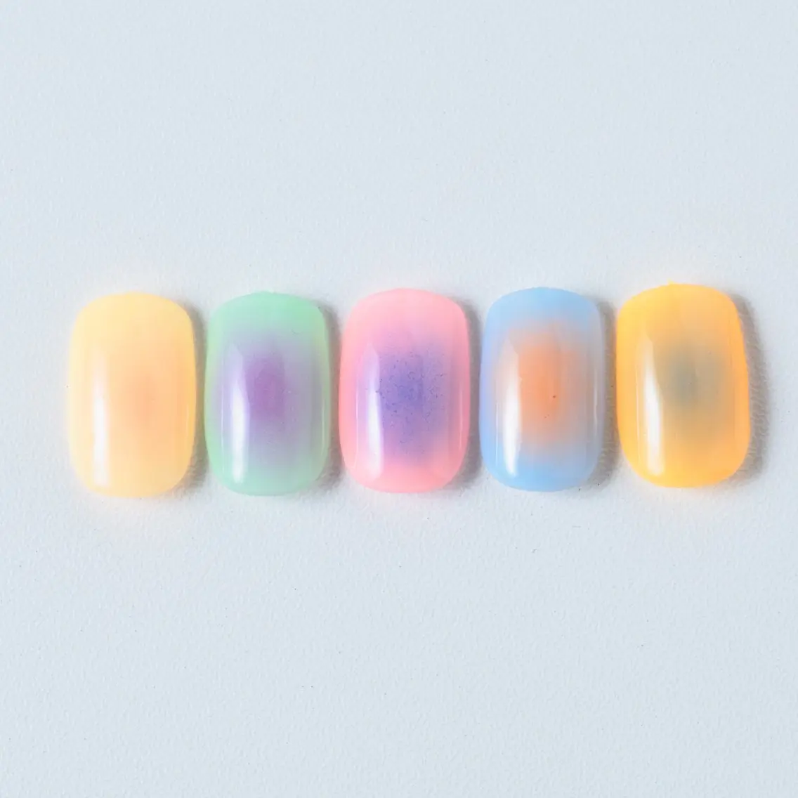 ネイル Hi. NAIL Mioのネイルデザイン