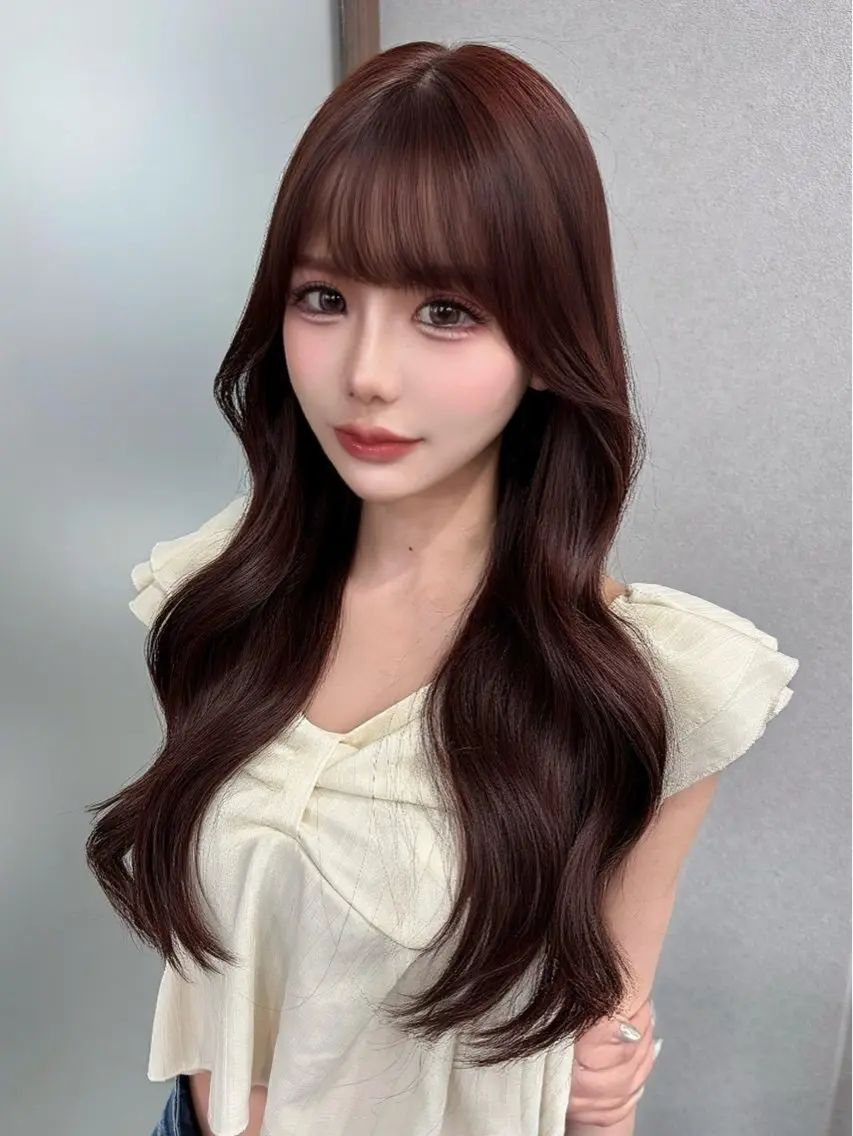 ロング カラー ベージュカラー ミルクティーベージュ ピンクカラー ピンクベージュ くびれヘア カット ヘアカラー トリートメント 友田 那都のヘアスタイル