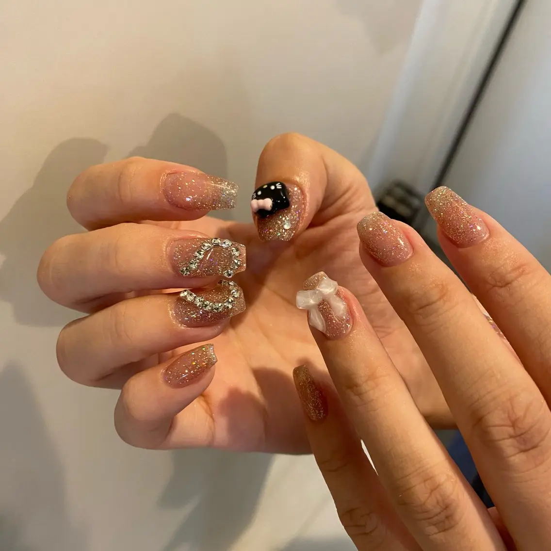 ネイル ハンドネイル Elle. ASAMIのネイルデザイン