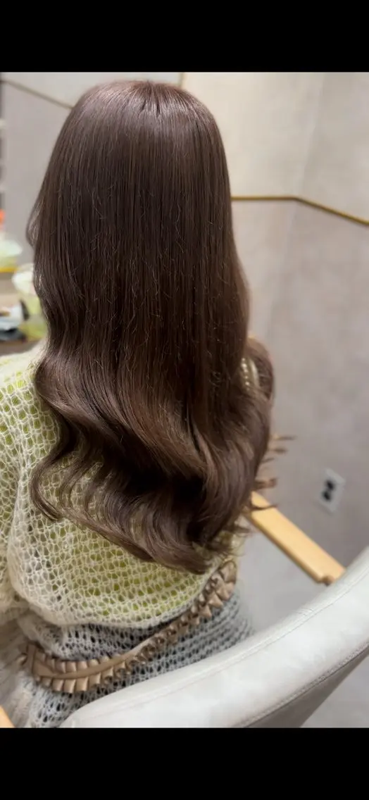 セミロング 韓国風ヘア レイヤーカット カット ヘアカラー トリートメント レイヤーカット/ 髪質改善/白石のヘアスタイル