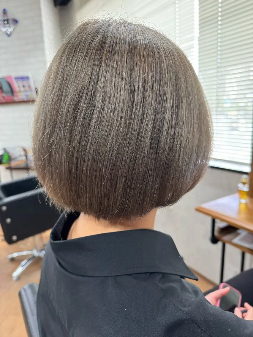 ショート カラー グレージュ ショートヘア カット ヘアカラー ✨ハイトーン カラー福岡拓也✨のヘアスタイル