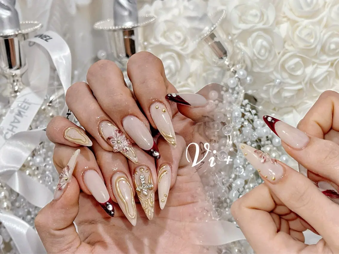 ネイル ハンドネイル ✨Nailsalon Vi+✨のネイルデザイン