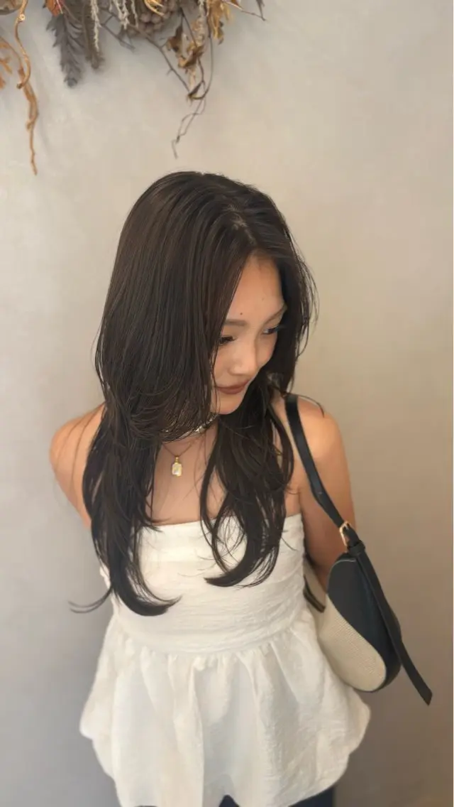 ロング ハッシュカット Lis都島/門田 夏鈴のヘアスタイル