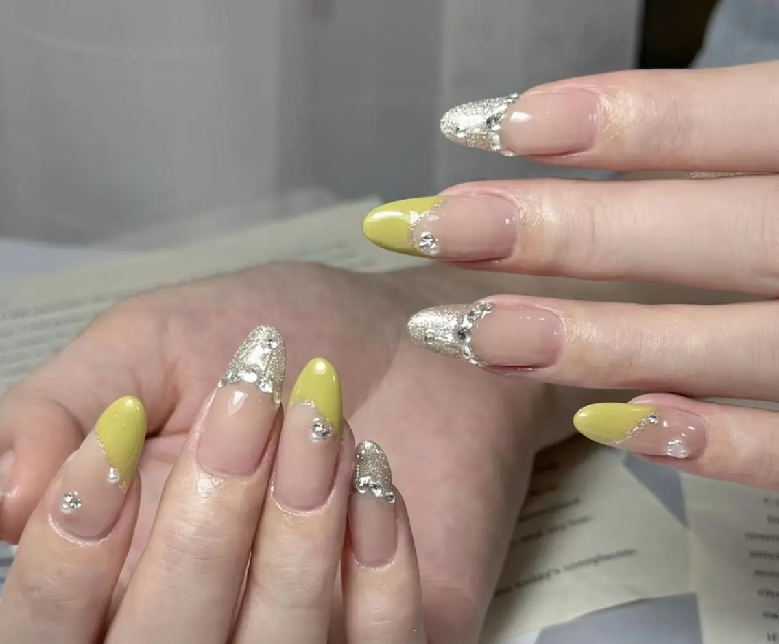 ネイル ハンドネイル エリ🫧 nail池袋東口のネイルデザイン