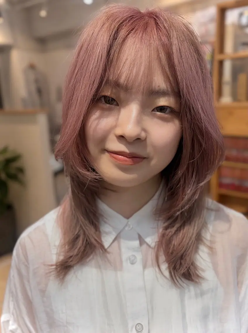セミロング カラー ブラウンカラー 透明感カラー ハイトーンカラー ラベンダーカラー ピンクカラー カット ヘアカラー cana 札幌レイヤースタイルのヘアスタイル