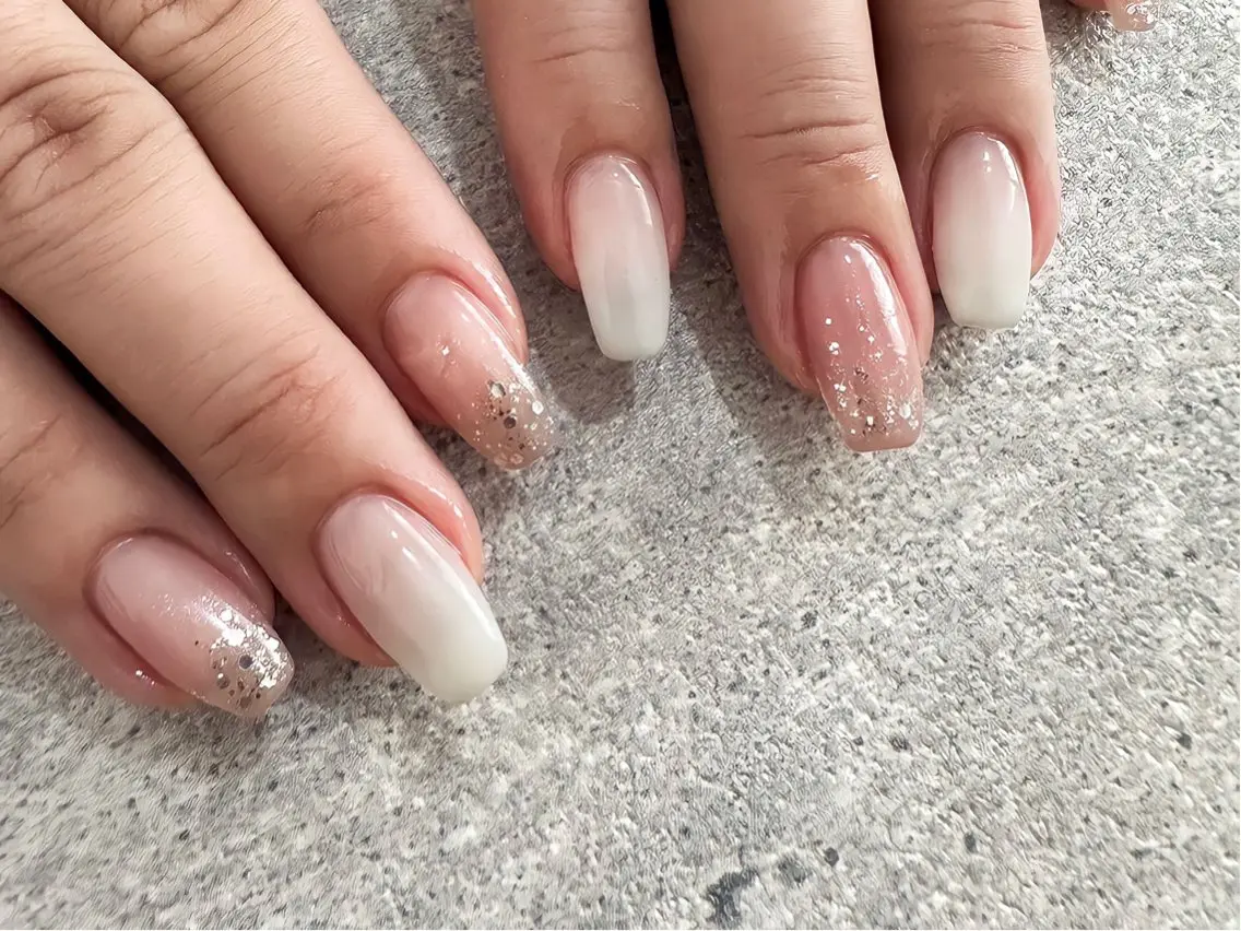ネイル ラメ(グリッター) ラメグラデーション meeye&nail 【完全個室】のマツエク・マツパデザイン