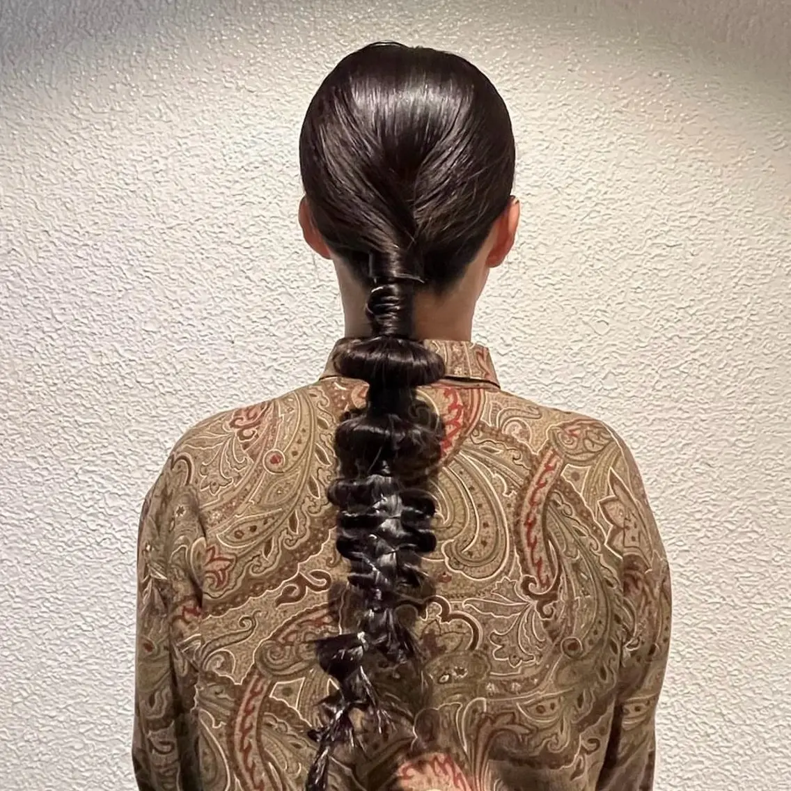 ヘアアレンジ 瑠己杏 :ボブ/ ハイトーンワンカラーのヘアスタイル