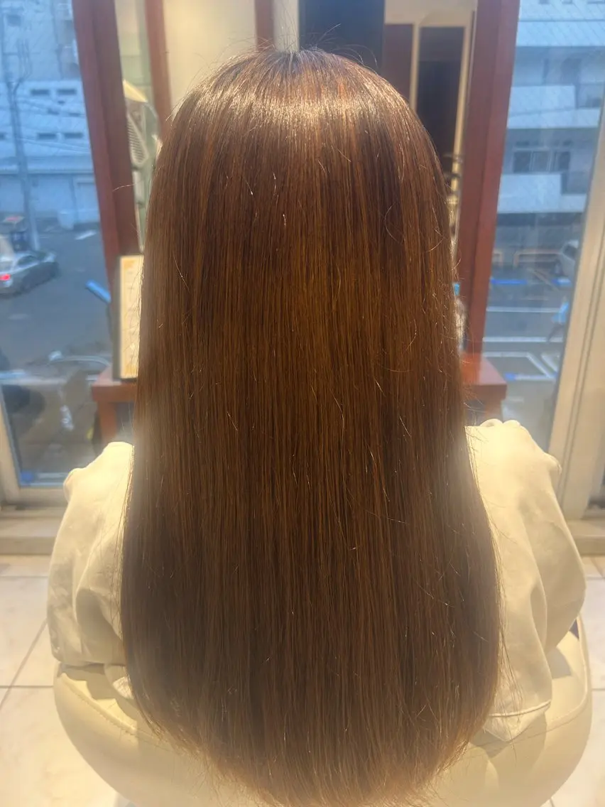 ロング 富田 彩来のヘアスタイル