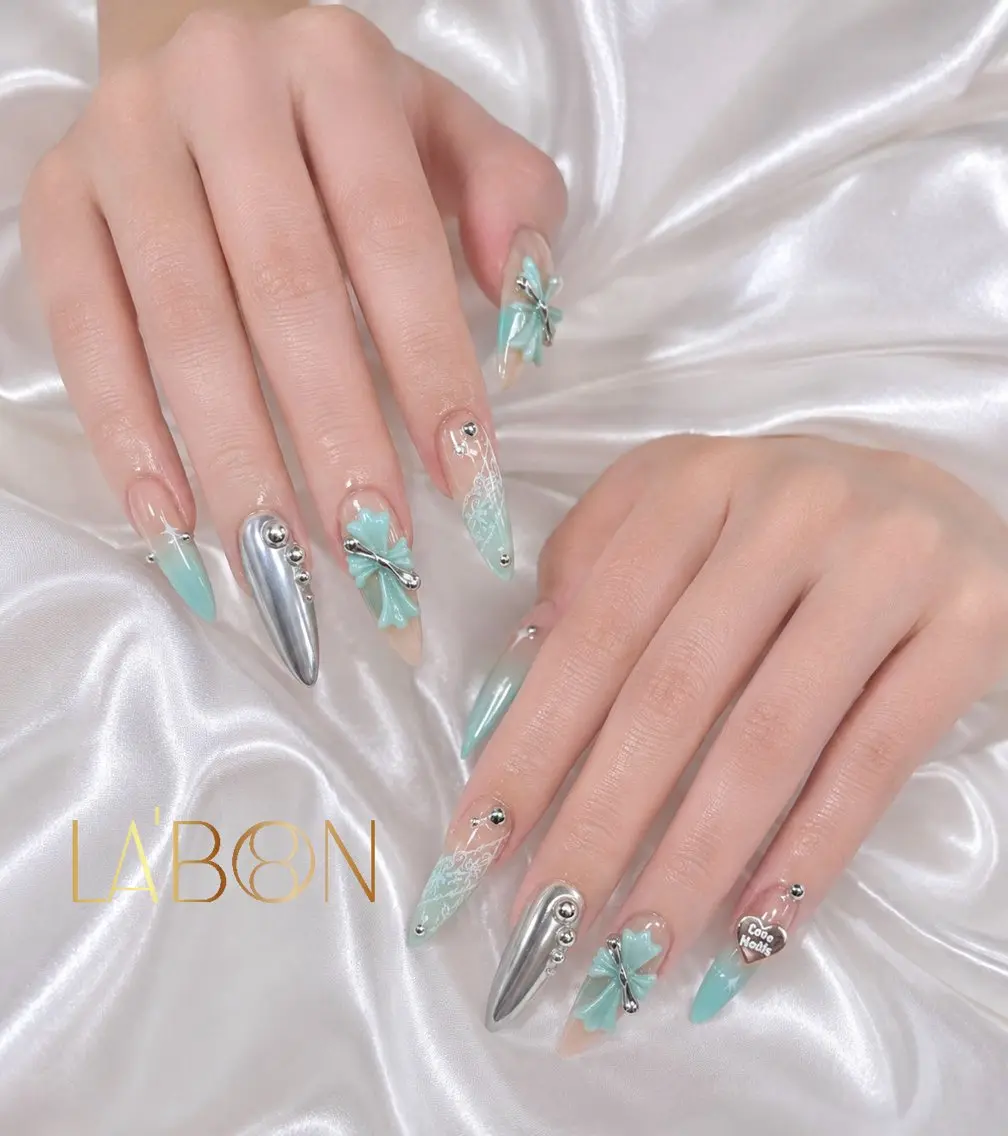 ネイル アートネイル ジェルネイル キラキラネイル 韓国ネイル ロングネイル Labon Nails Artのネイルデザイン