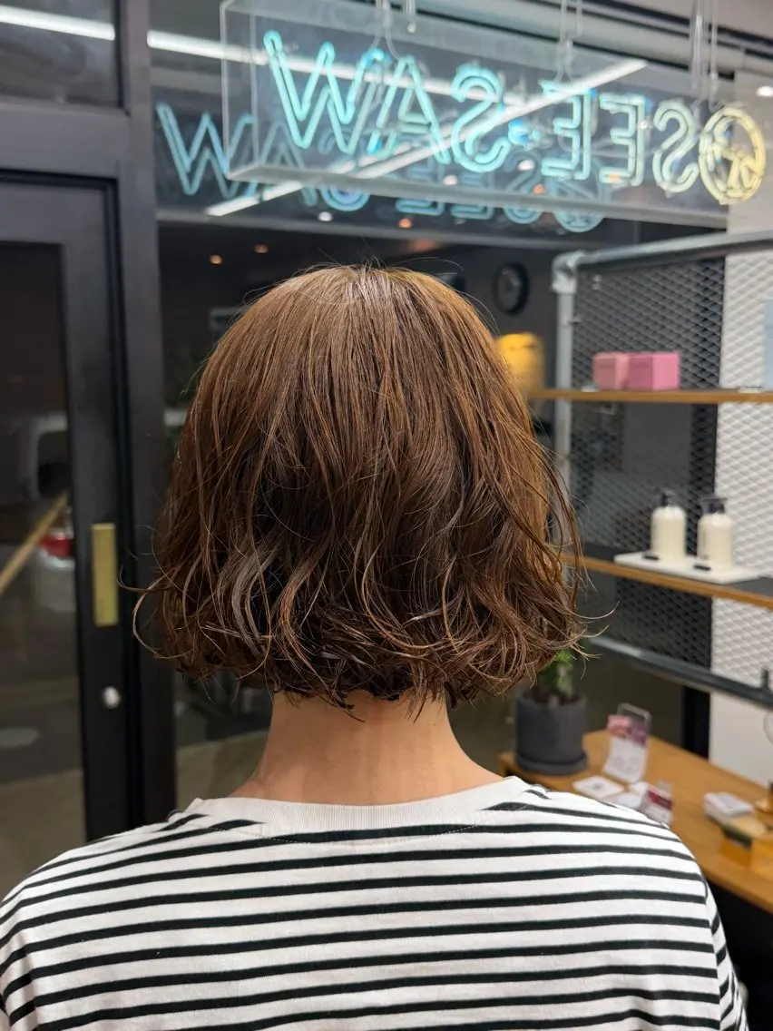 ミディアム パーマ ミディアムパーマ ボブ SEE-SAW． MANAKAのヘアスタイル