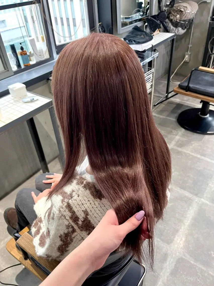 ロング カラー ベージュカラー ピンクカラー ピンクベージュ ヘアカラー トリートメント 透明感♥韓国ヘア HINAのヘアスタイル
