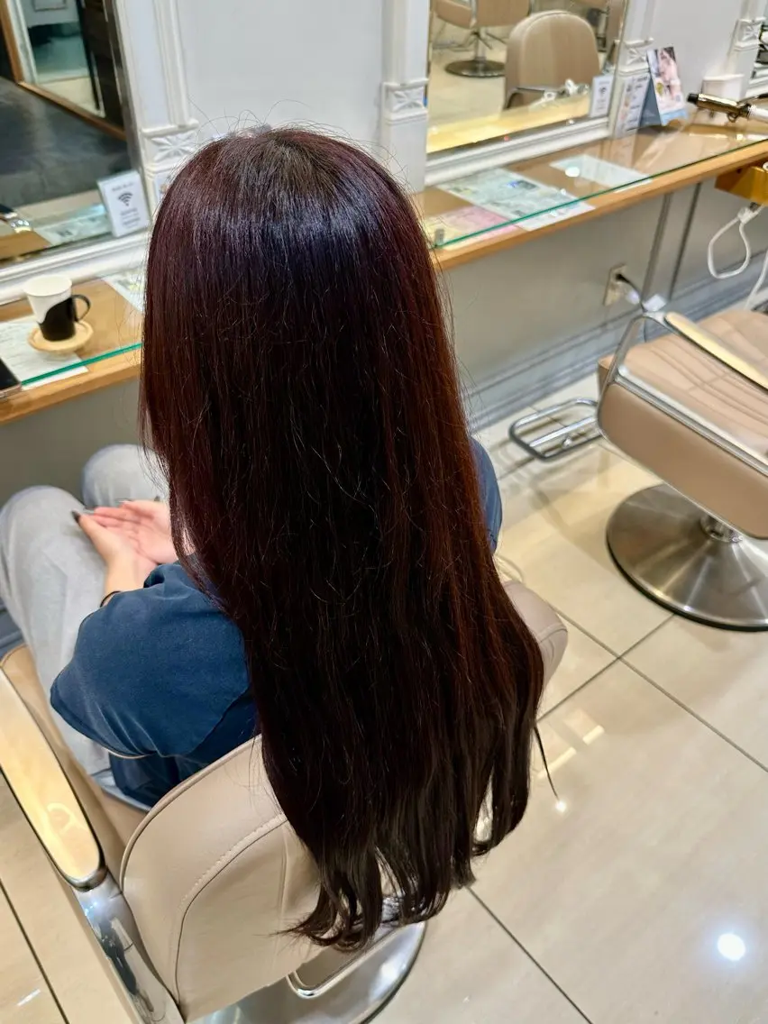 ロング カラー レッドカラー ヘアカラー 横浜⭐️ブリーチ モデル💫あみ💫のヘアスタイル