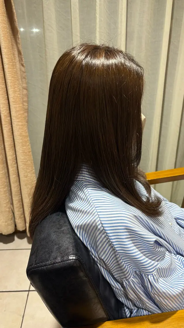 セミロング カラー 🩵り ん🦋のヘアスタイル