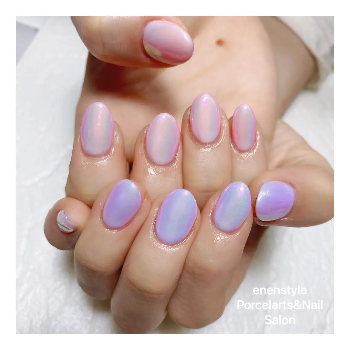 ミディアム ネイル ハンドネイル 🐾enen style 🐾のネイルデザイン