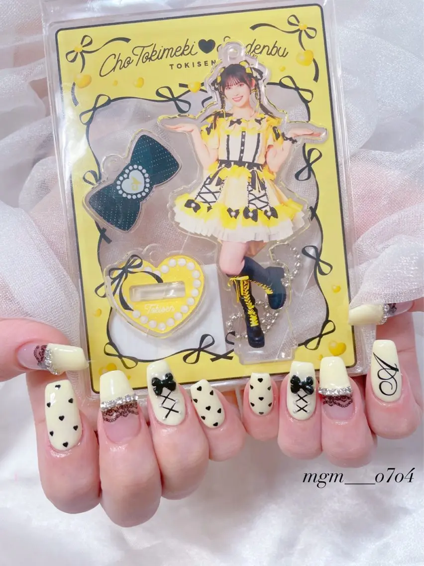 ハンドネイル ハンドケア MoON...❤︎ MeGuのネイルデザイン