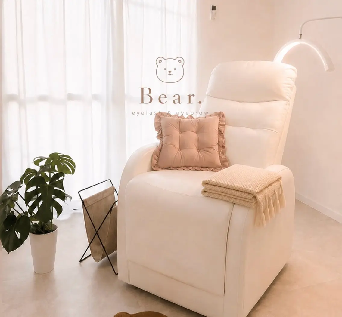 マツエク・マツパ 付け放題 パリジェンヌラッシュリフト まつげパーマ Bear.オーナー KAORI🧸の眉毛・アイブロウイメージ