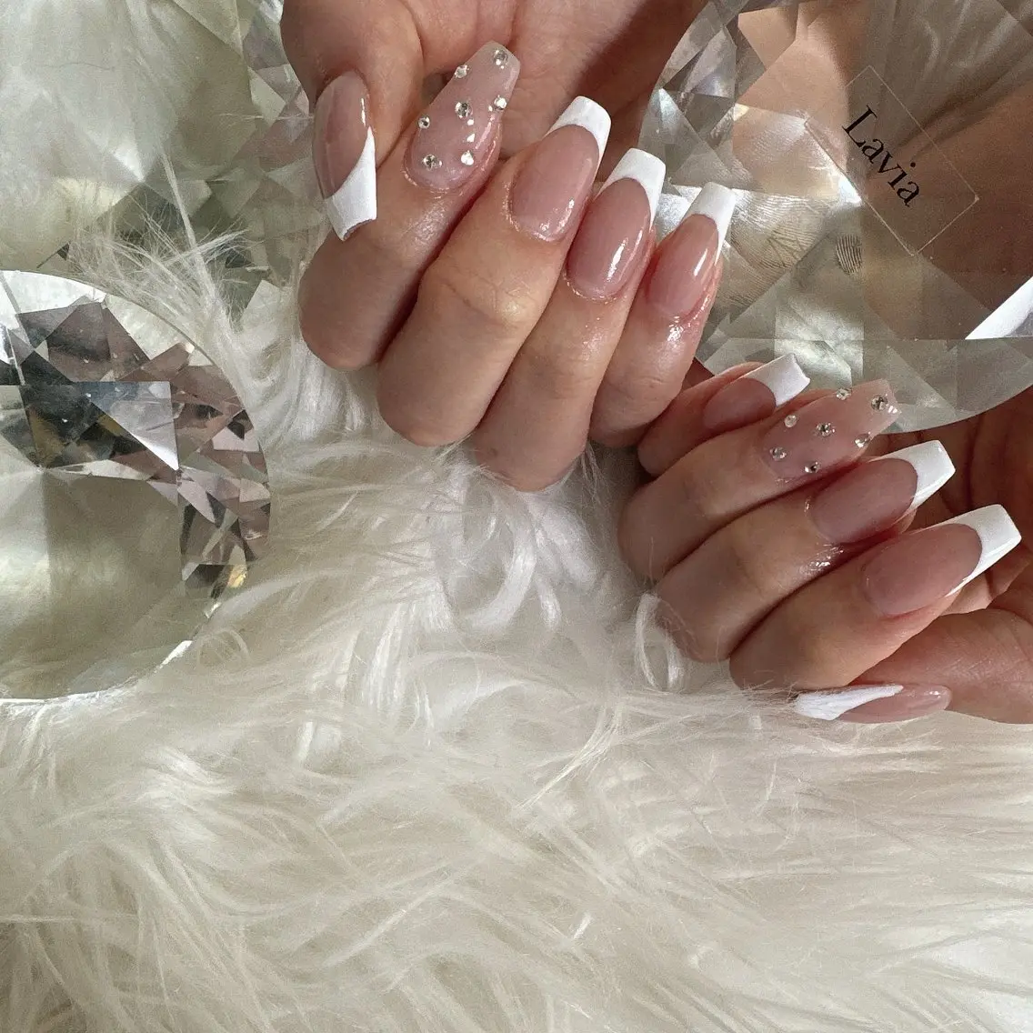 ネイル lavia🖤 ayumiのネイルデザイン