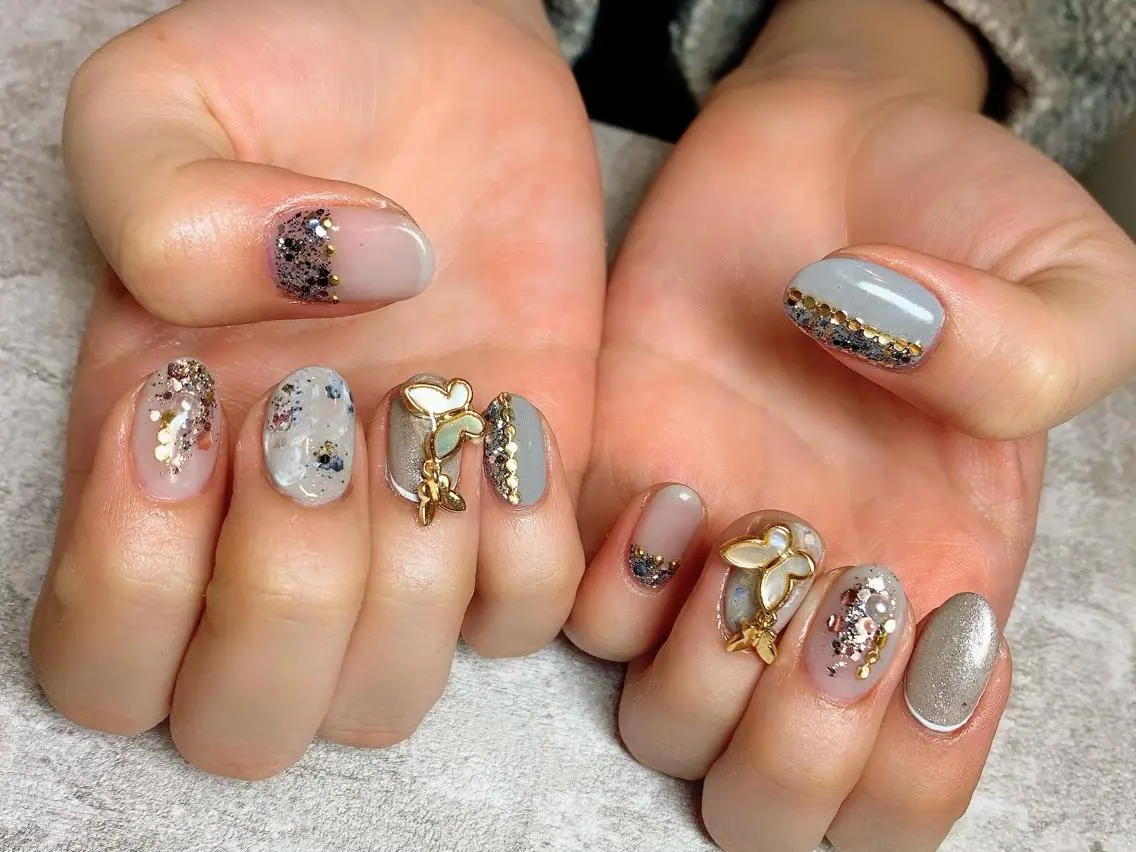 ネイル アートネイル 持ち込み ニュアンスネイル オニカネイル 表参道A4徒歩3分のネイルデザイン