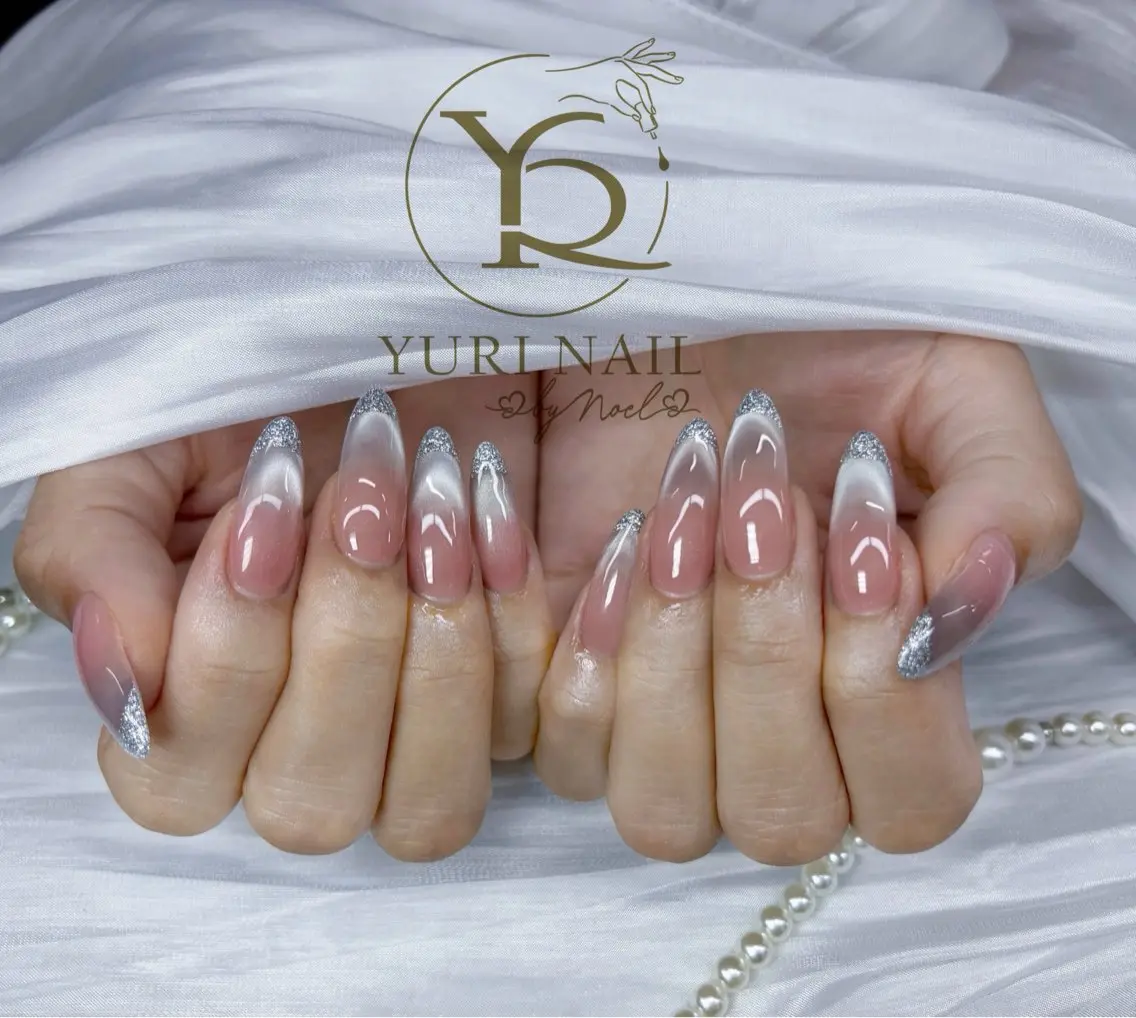 ネイル ハンドネイル フットネイル ハンドケア YURI Nail NARITAのネイルデザイン