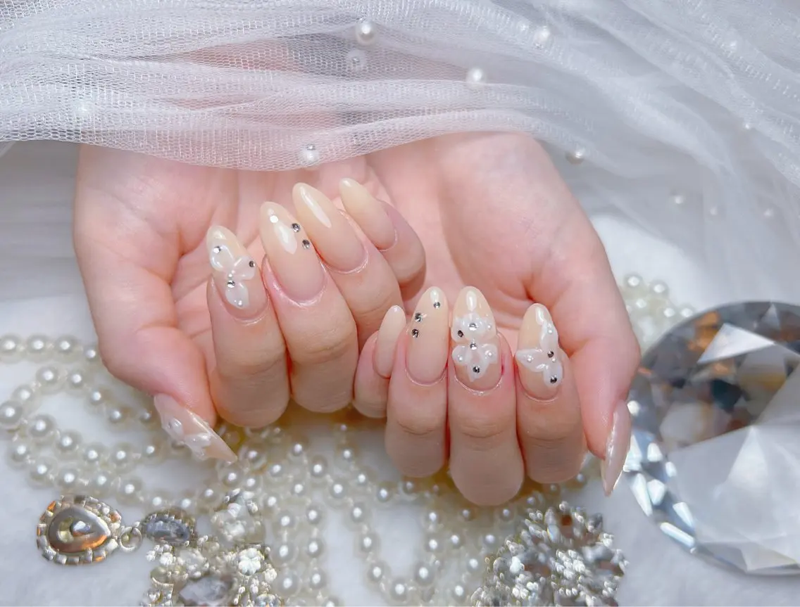 ネイル アートネイル オーロラネイル チークネイル 長さ出し フットネイル Miya _nailのネイルデザイン