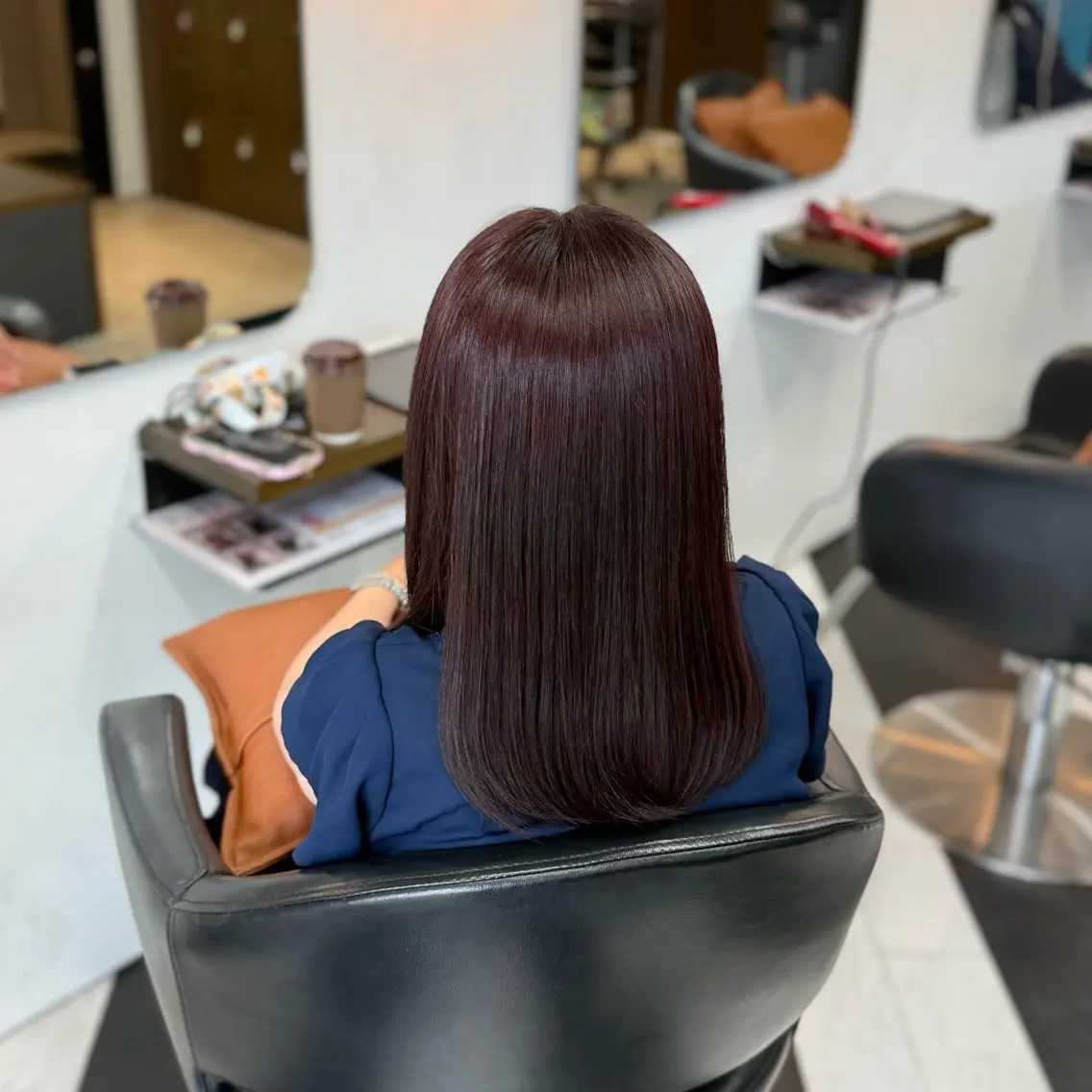 セミロング カラー ヘアカラー シモヤ ルカのヘアスタイル