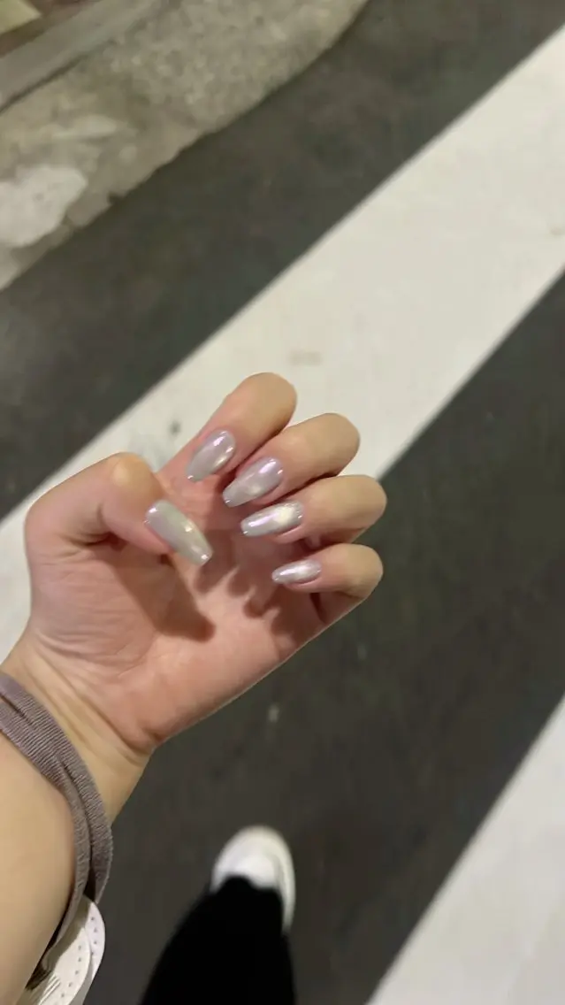 ミラーネイルの写真