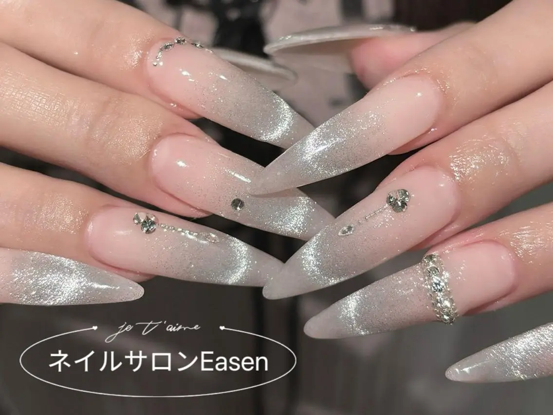 ネイル ネイルサロン Easenのネイルデザイン