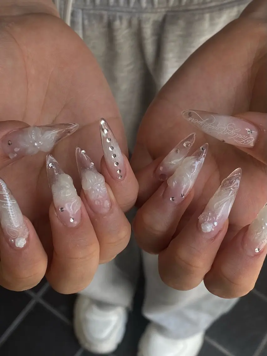 ネイル nano/きもかわ nail🐬🫧のネイルデザイン
