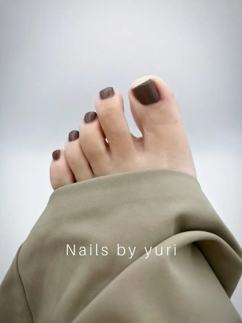 【オフ込み】今だけフットワンカラー5,400円✨新人ネイリストが担当💅 -English friendly-の写真