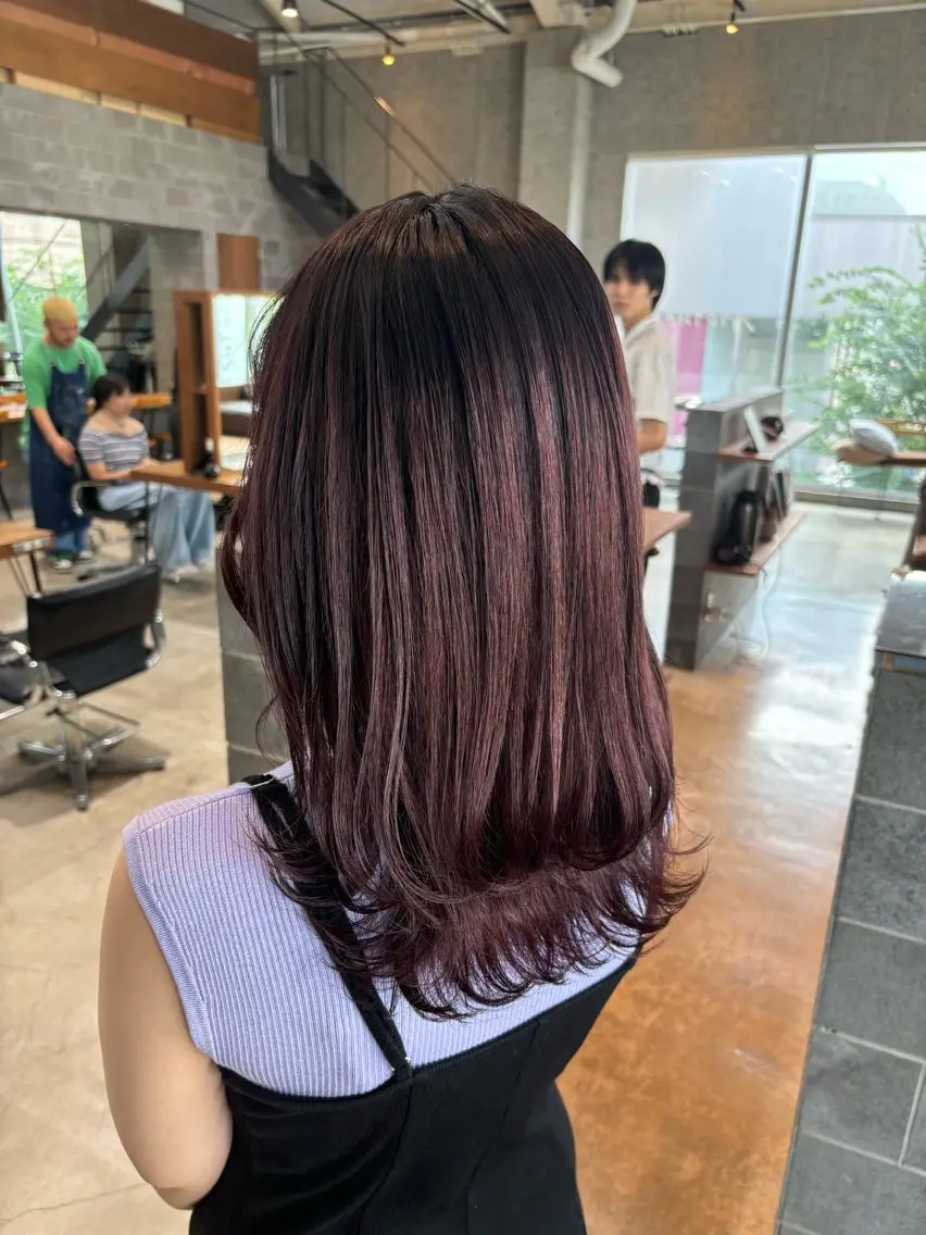 ミディアム カラー パーマ ヘアアレンジ カシス カット ヘアカラー トリートメント ヘッドスパ ヘアセット 押切 響　のヘアスタイル