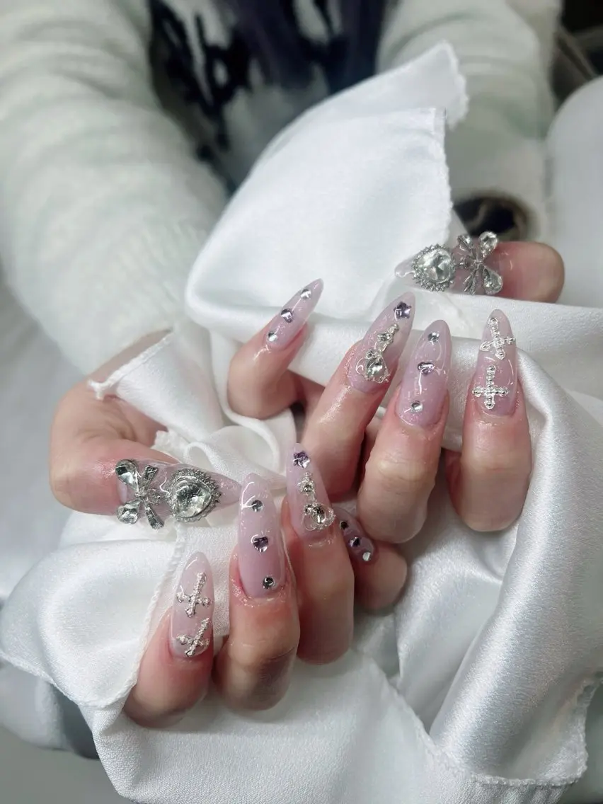 成人の日お祝い🌸ネイルやり放題💅の写真
