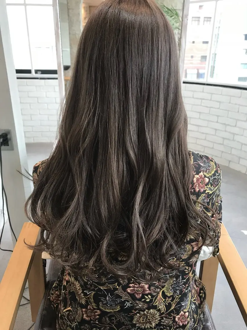 ロング カラー 塚本 昂のヘアスタイル
