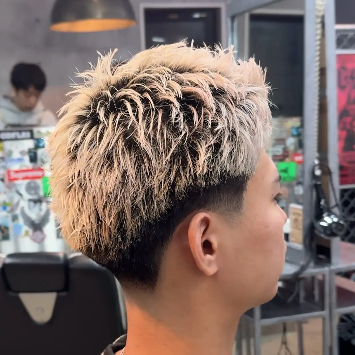 ショート カラー メンズ メンズ専門🥸 漢カットパーマ　涼太のヘアスタイル