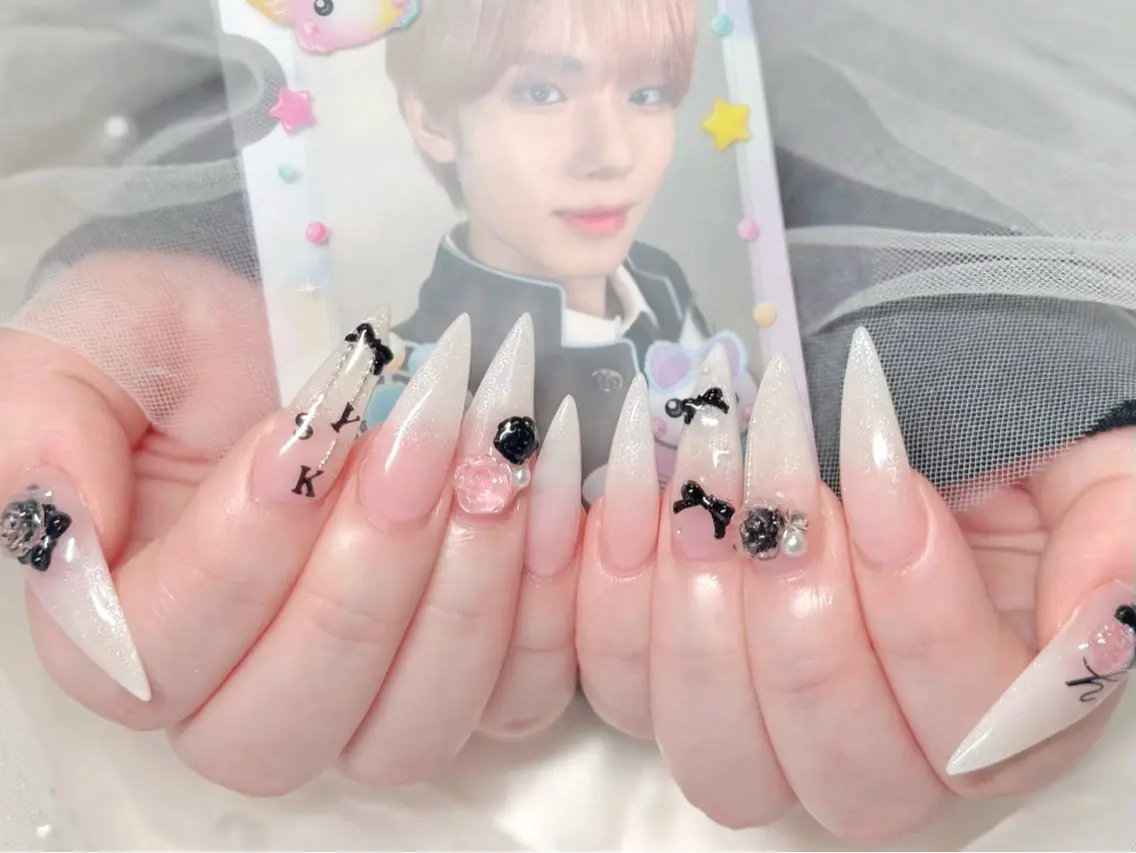ネイル Roi〈ロワ〉 Yume🎀のネイルデザイン