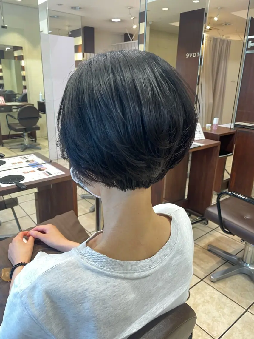 ショート 桑田 新菜のヘアスタイル