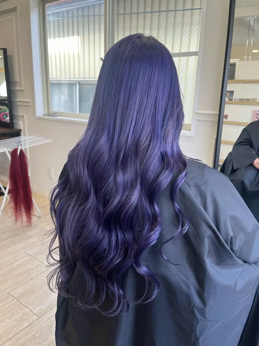 ロング カラー ブリーチ カット ヘアカラー TIDEHAIR YUKINAのヘアスタイル