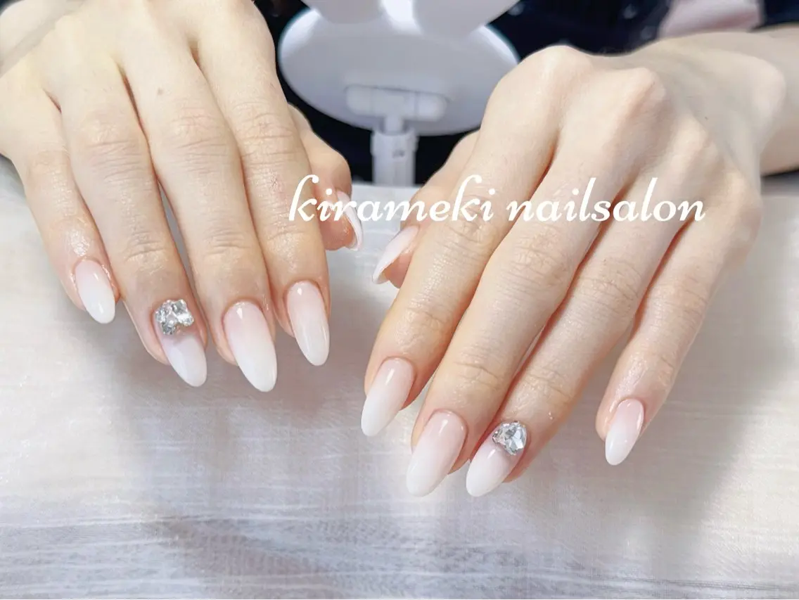 セミロング ハンドネイル kirameki nail salonのネイルデザイン