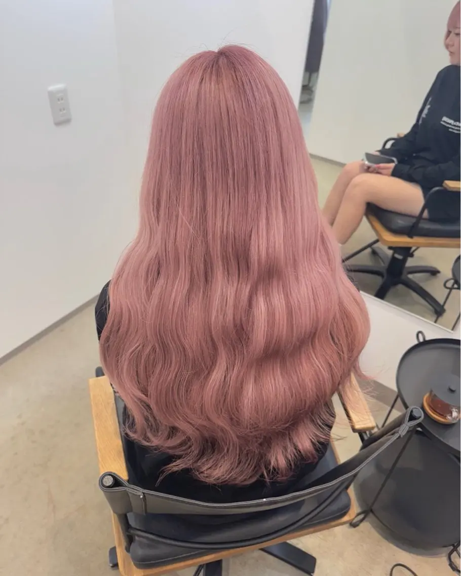 ロング カラー 堀越 美羽のヘアスタイル