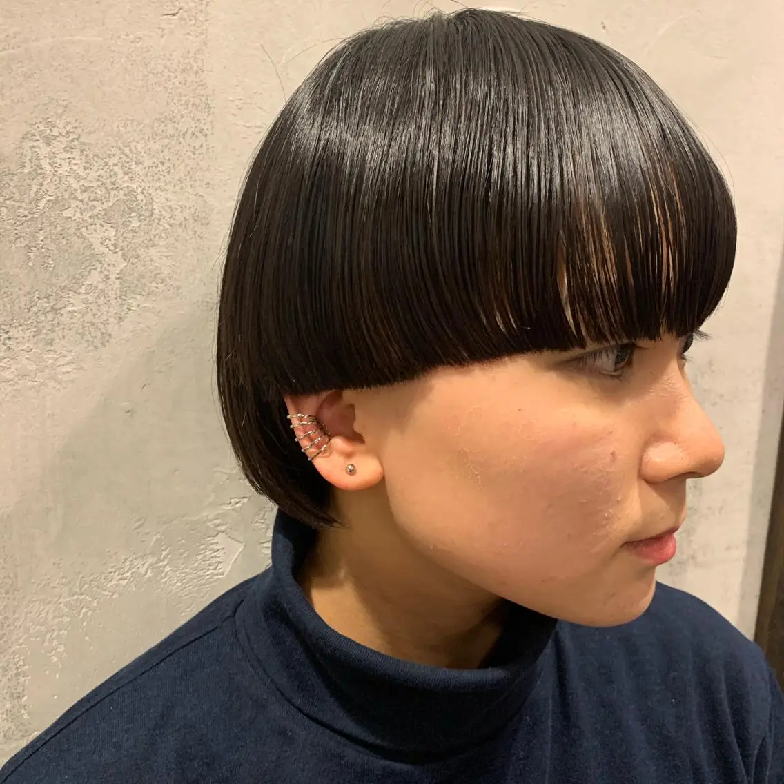 ショート ボブ カット ウルフ、レイヤー 、メンズカットSHOのヘアスタイル