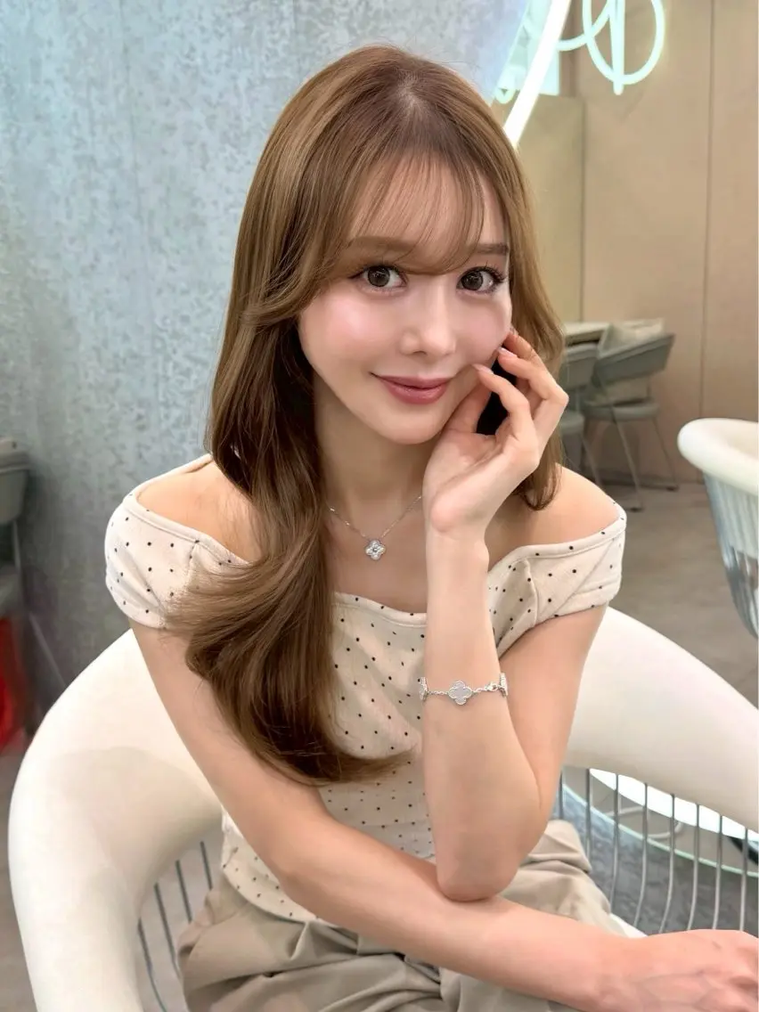 ロング ヘアアレンジ カット ヘアカラー トリートメント ヘアセット 大宮ブリーチ縮毛⭕️ 暗髪レイヤーしょうまのヘアスタイル