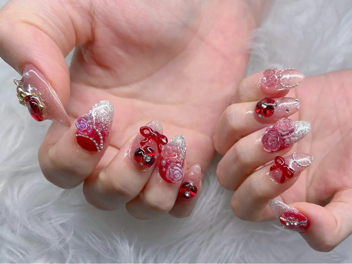 ネイル オーロラネイル フレンチネイル ガラスフレンチ ロングネイル マグネットネイル ハンドネイル XIMINANAIL SALON堀江店のネイルデザイン