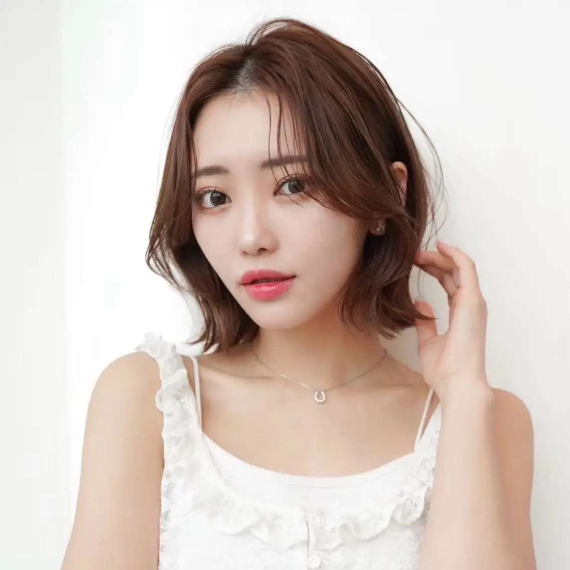 ミディアム カラー 切りっぱなしボブ ショートボブ ボブレイヤー ボブ くびれヘア カット ヘアカラー トリートメント 田中航平/渋谷ボブ/ レイヤーボブのヘアスタイル