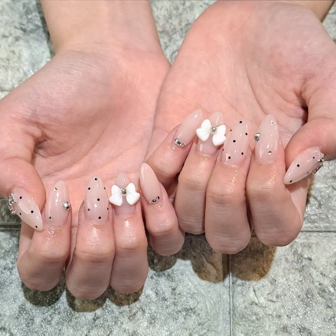 ネイル ドット リボン スカルプネイル ハンドネイル RounGe町田店 🧸大谷のネイルデザイン