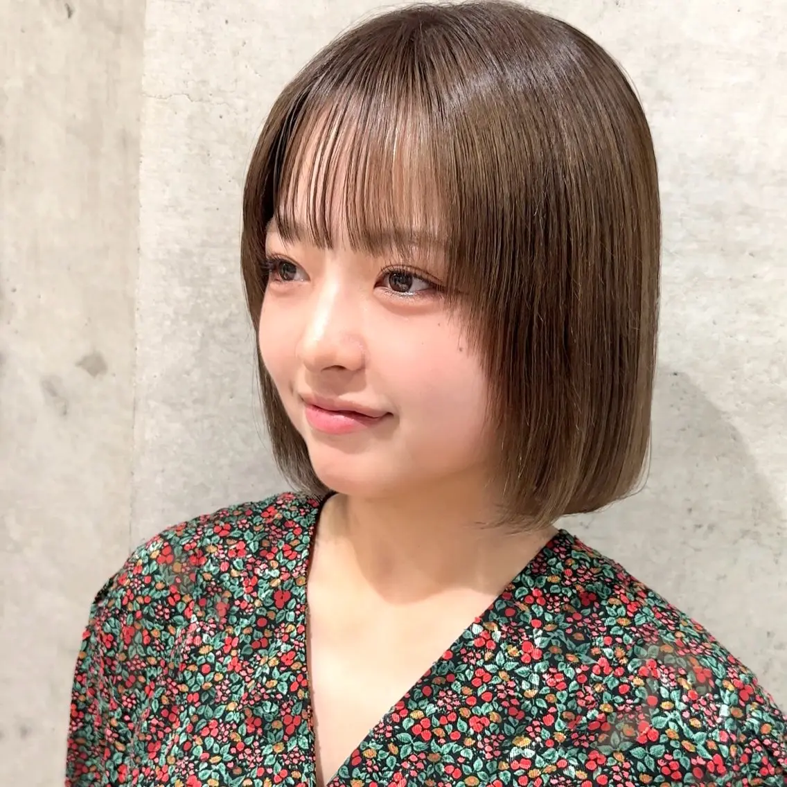 ショート カラー ボブ 髪質改善 似合わせカット 縮毛矯正 畔上 尚也のヘアスタイル