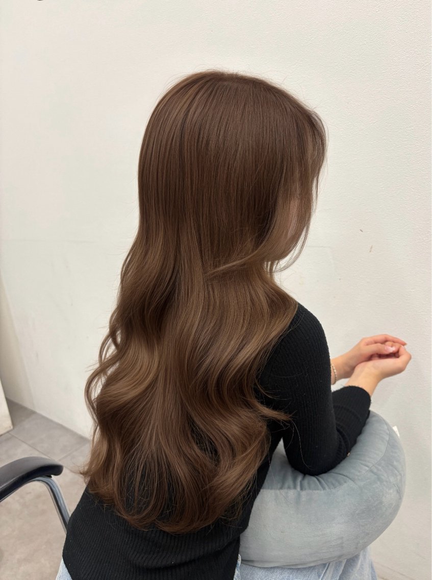 ロング Honami / ベージュ/🥥🤎のヘアスタイル